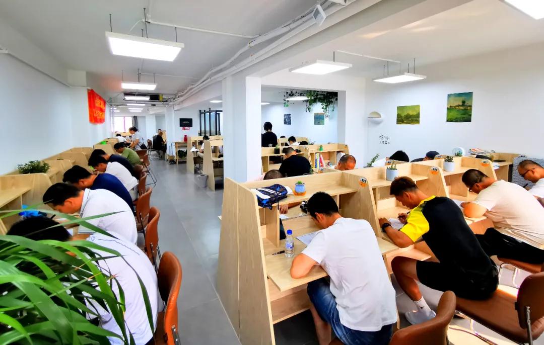 立博·英国(ladbrokes)集团官方网站