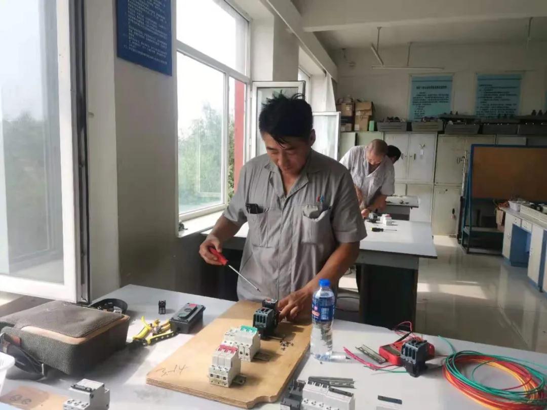 立博·英国(ladbrokes)集团官方网站